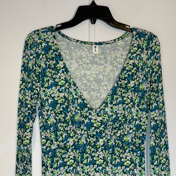 BP. Long Sleeve Print Knit Dress in Green Moss Hannah Kate - Picture 3 of 11